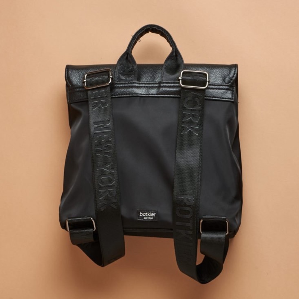 Botkier New York Trigger Backpack mini nylon black - Picture 6 of 7